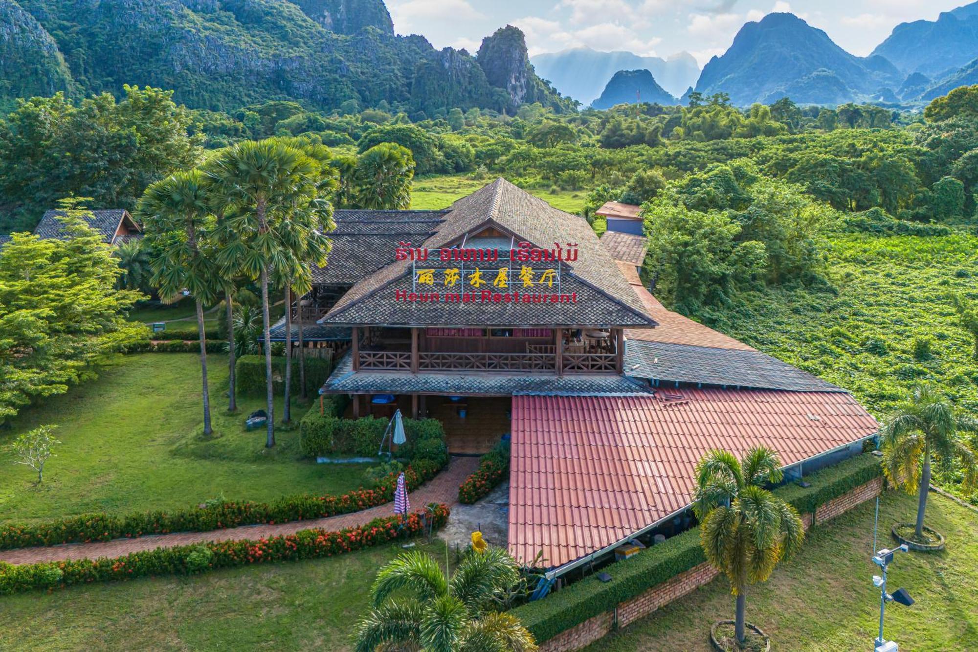 Lisha GrandHotel VangVieng Vang Vieng Exterior foto