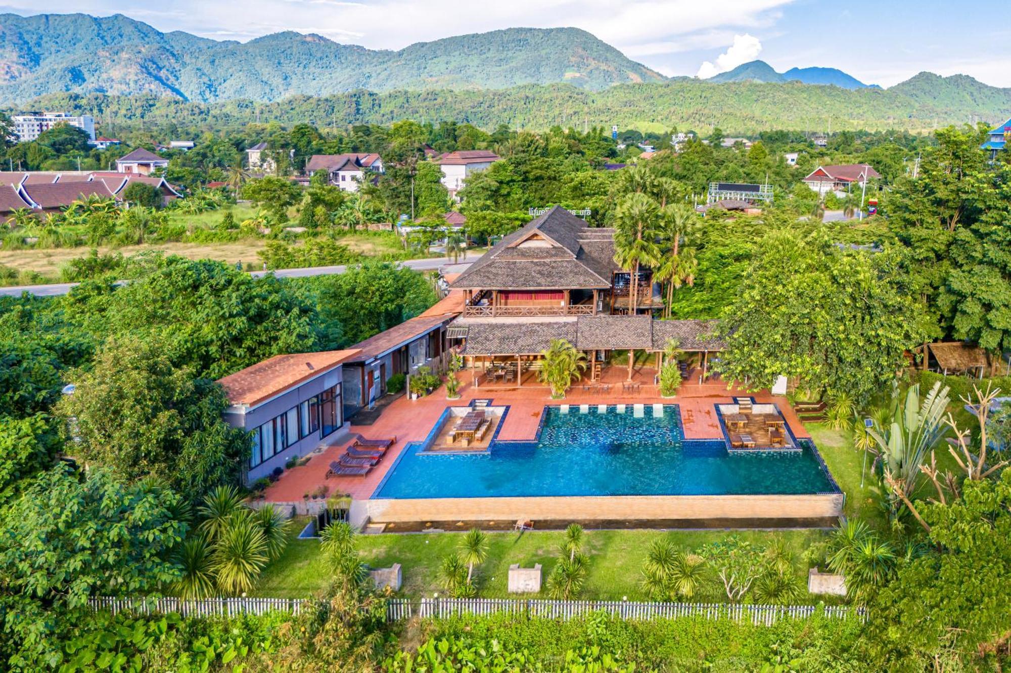 Lisha GrandHotel VangVieng Vang Vieng Exterior foto