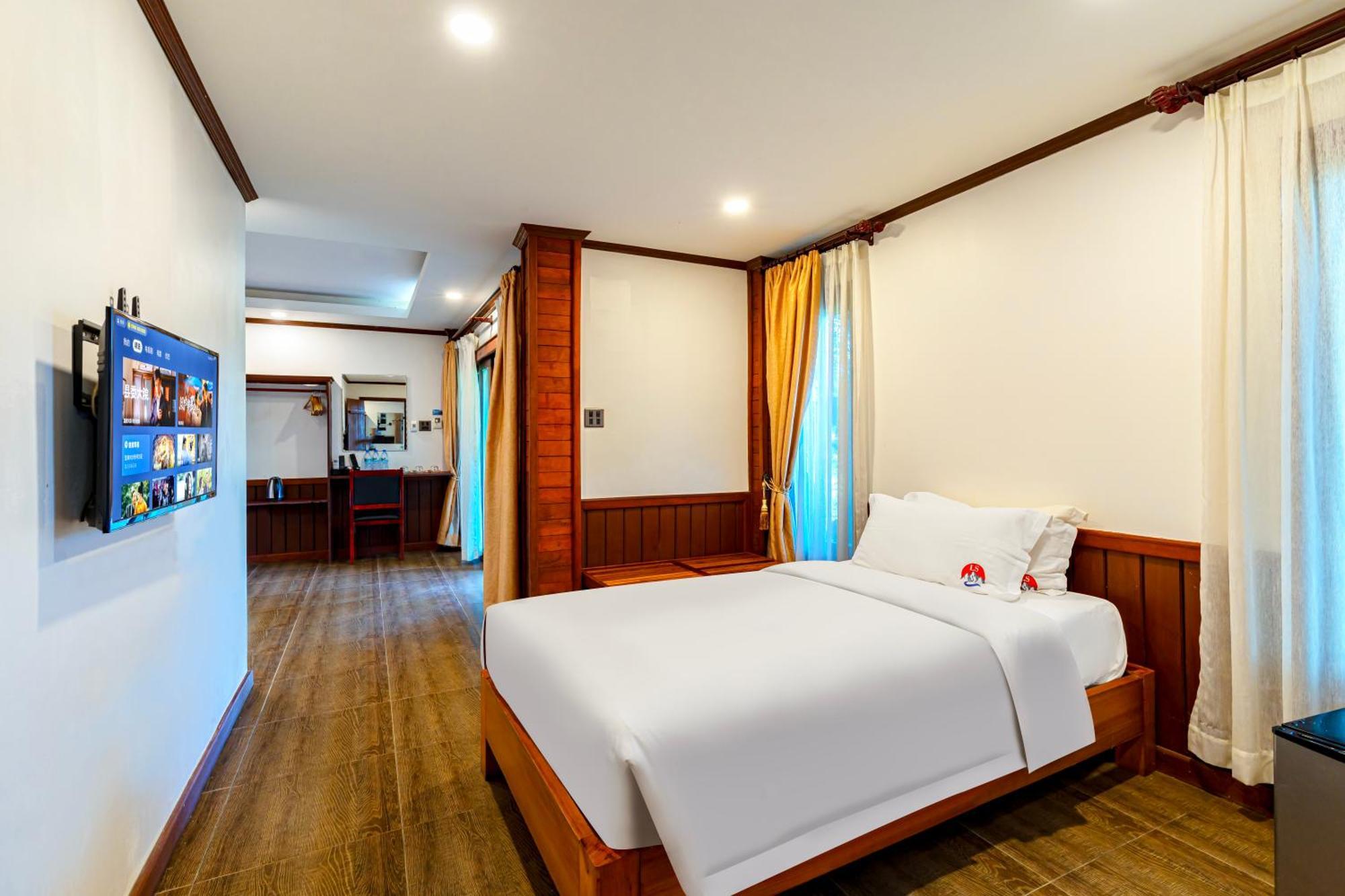 Lisha GrandHotel VangVieng Vang Vieng Exterior foto