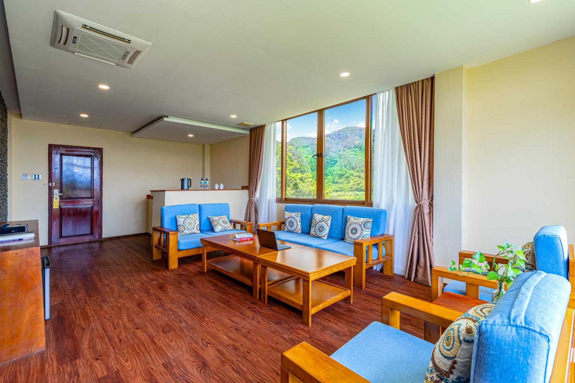 Lisha GrandHotel VangVieng Vang Vieng Exterior foto