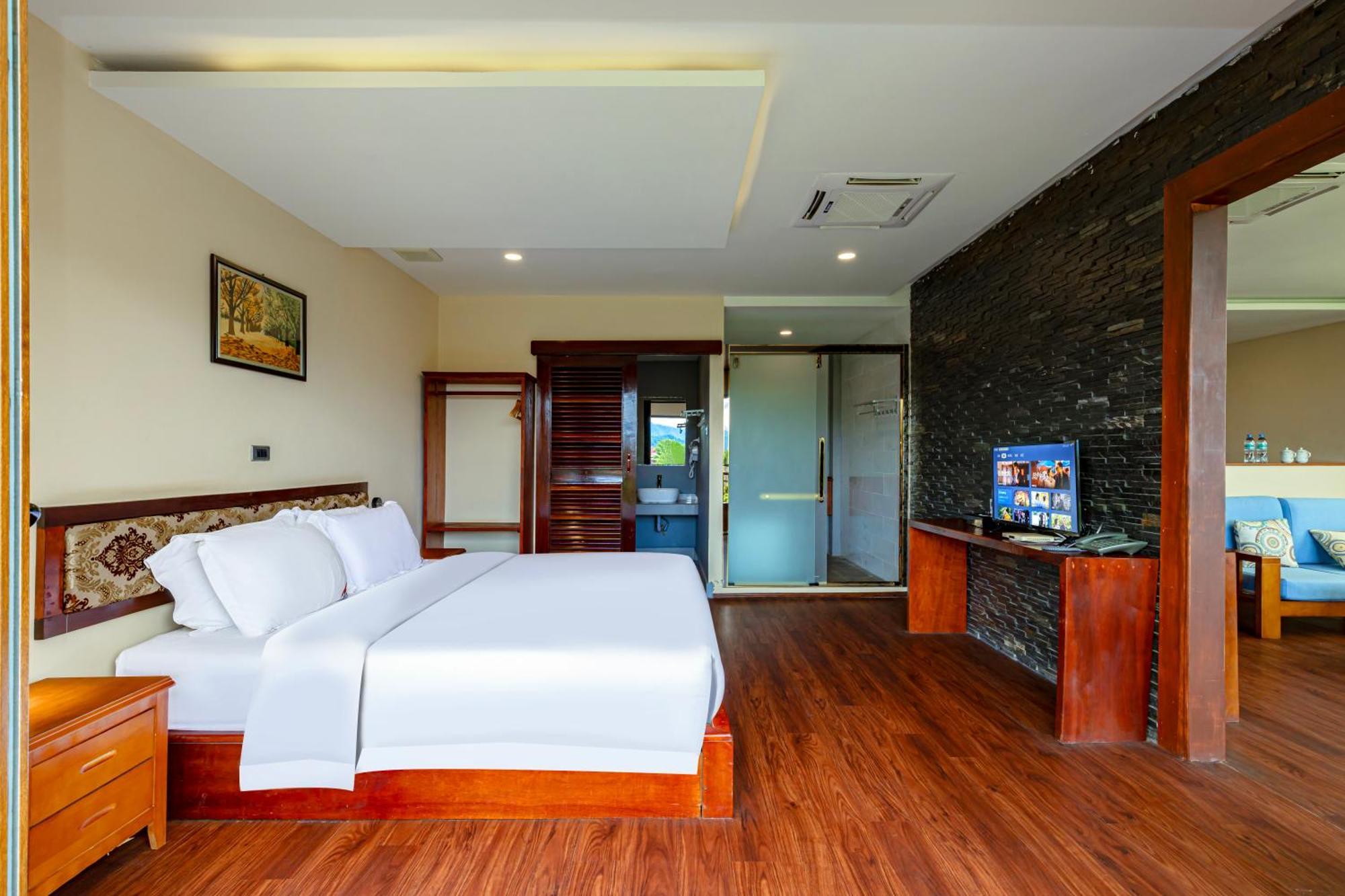 Lisha GrandHotel VangVieng Vang Vieng Exterior foto